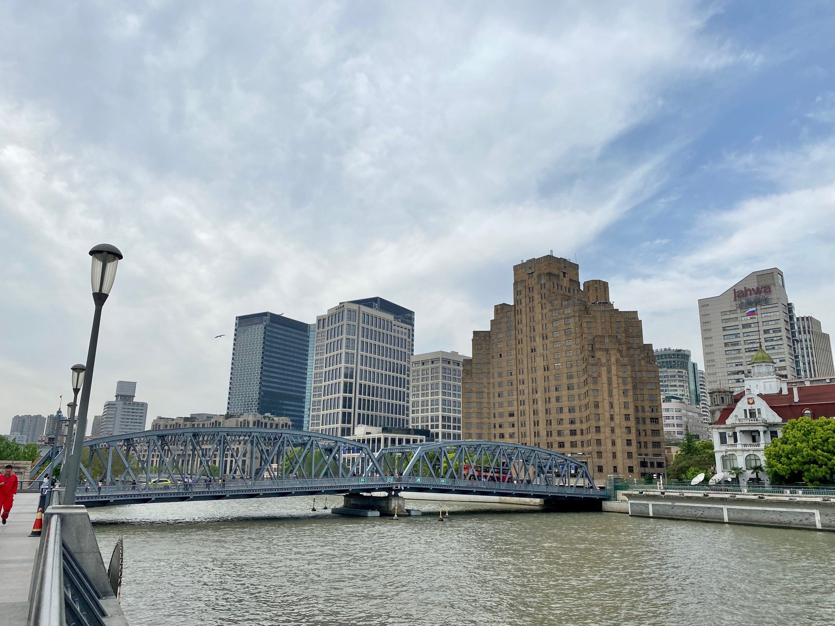 「上海回应1人阳性全楼隔离」〃上海2人阳性-第3张图片