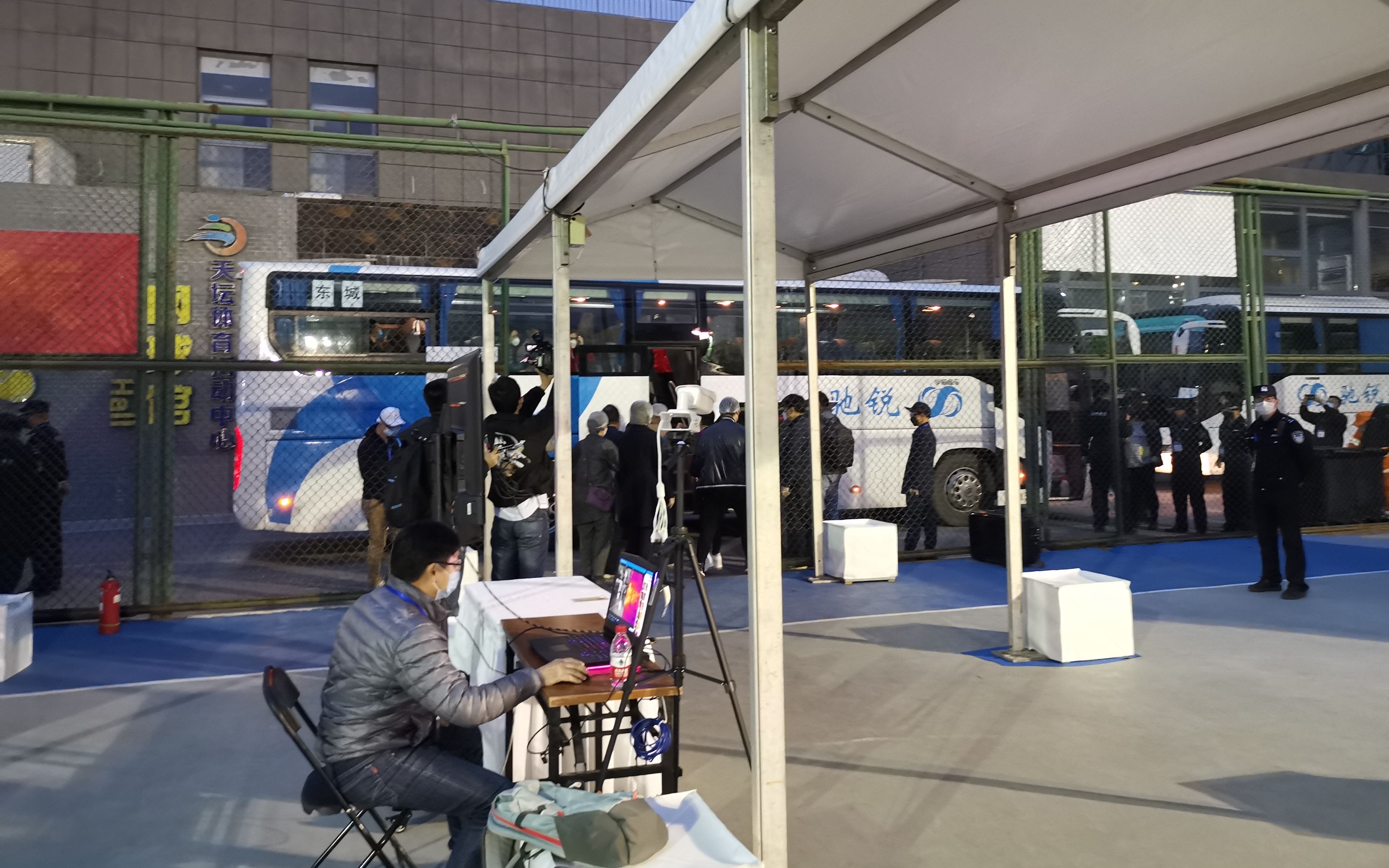 返京人员须核查行程轨迹︰(返京行程查询)-第1张图片