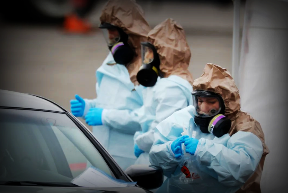 “美国单日新增超3.1万例” 美国单日新增病例超24万例？-第2张图片