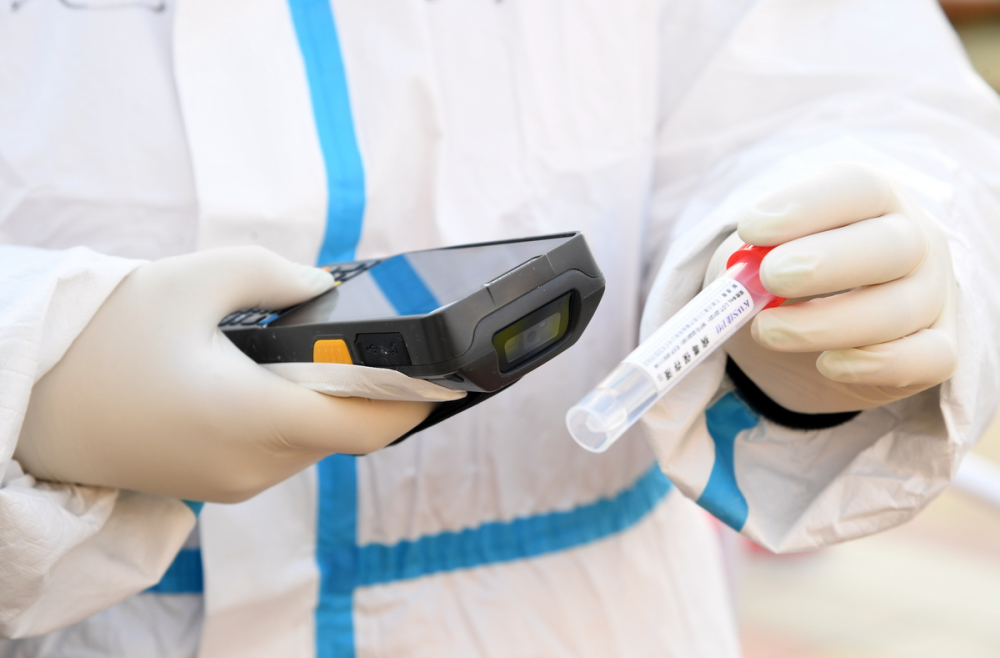 “河北昨增本土4585例	” 河北增21例本土确诊轨迹？-第1张图片