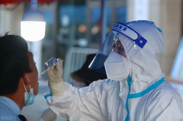 北京新增感染者2126例〃北京新增感染人数-第1张图片