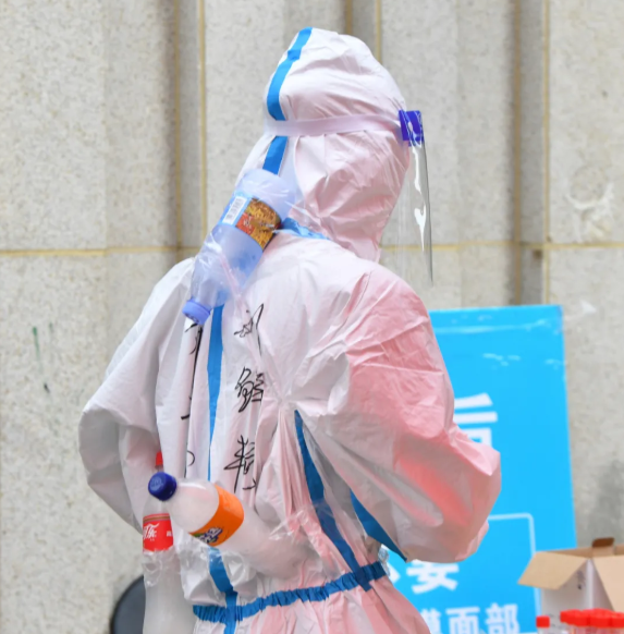 「新疆增410例无症状」〃新疆增137例无症状是真的吗?-第2张图片