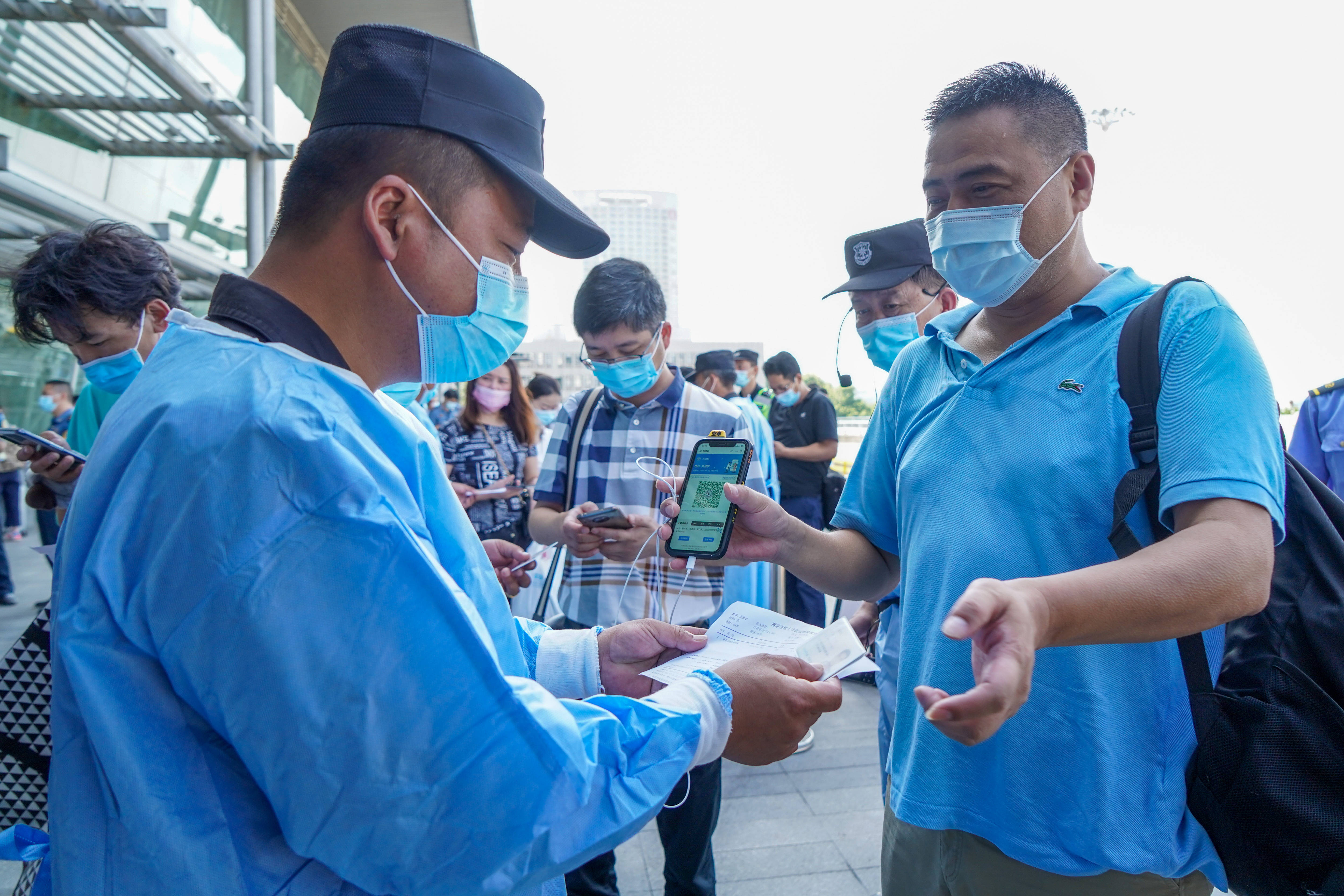 「持核酸阴性证明返乡不隔离」〃核酸阴性返乡不用隔离-第1张图片