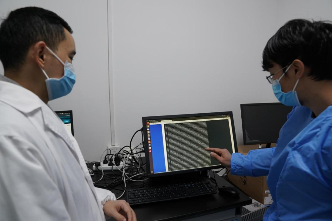 日增破三千奥密克戎传播力有多强︰(南京奥密克戎)-第1张图片